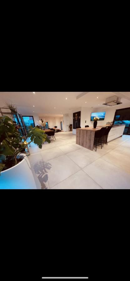 Magnifique Villa Avec Jaccuzi Wimille 外观 照片